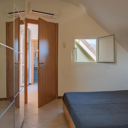 Rivierarent Attico Vista Porto Di Loano Apartment Екстериор снимка