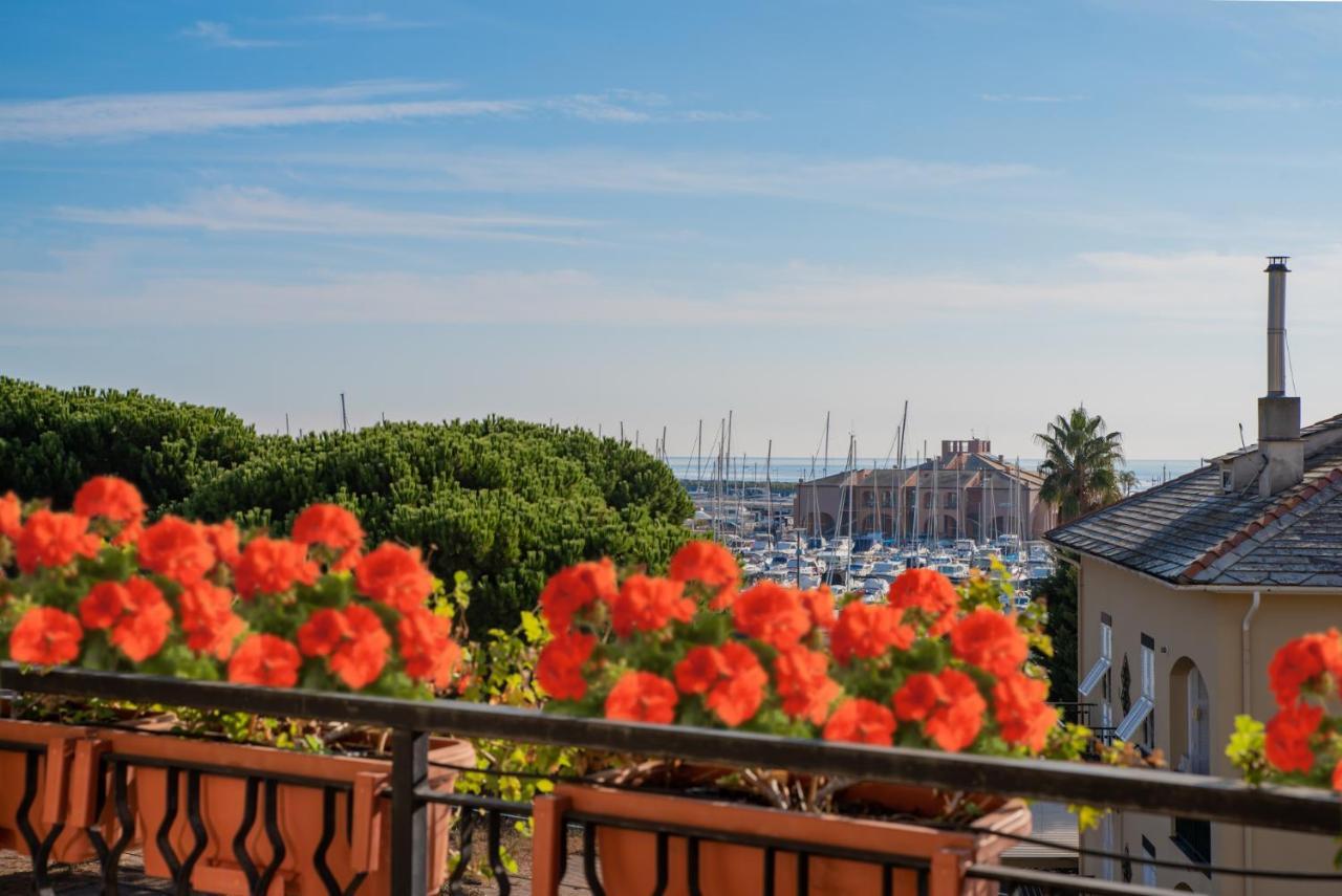 Rivierarent Attico Vista Porto Di Loano Apartment Екстериор снимка