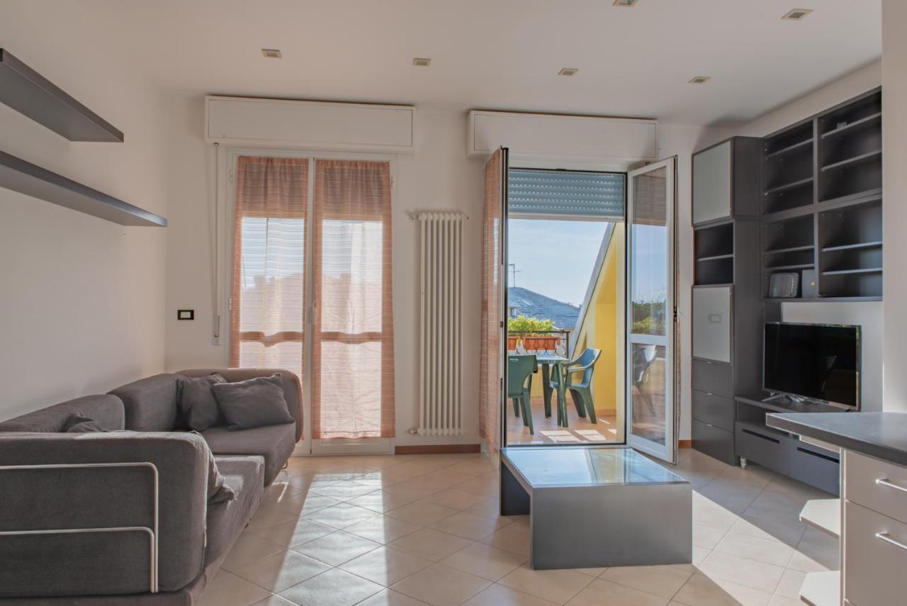 Rivierarent Attico Vista Porto Di Loano Apartment Екстериор снимка